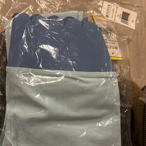 NWT Eleven pretty power tennis leggings ice blue XS by Venus Williams - Picture 5 of 6